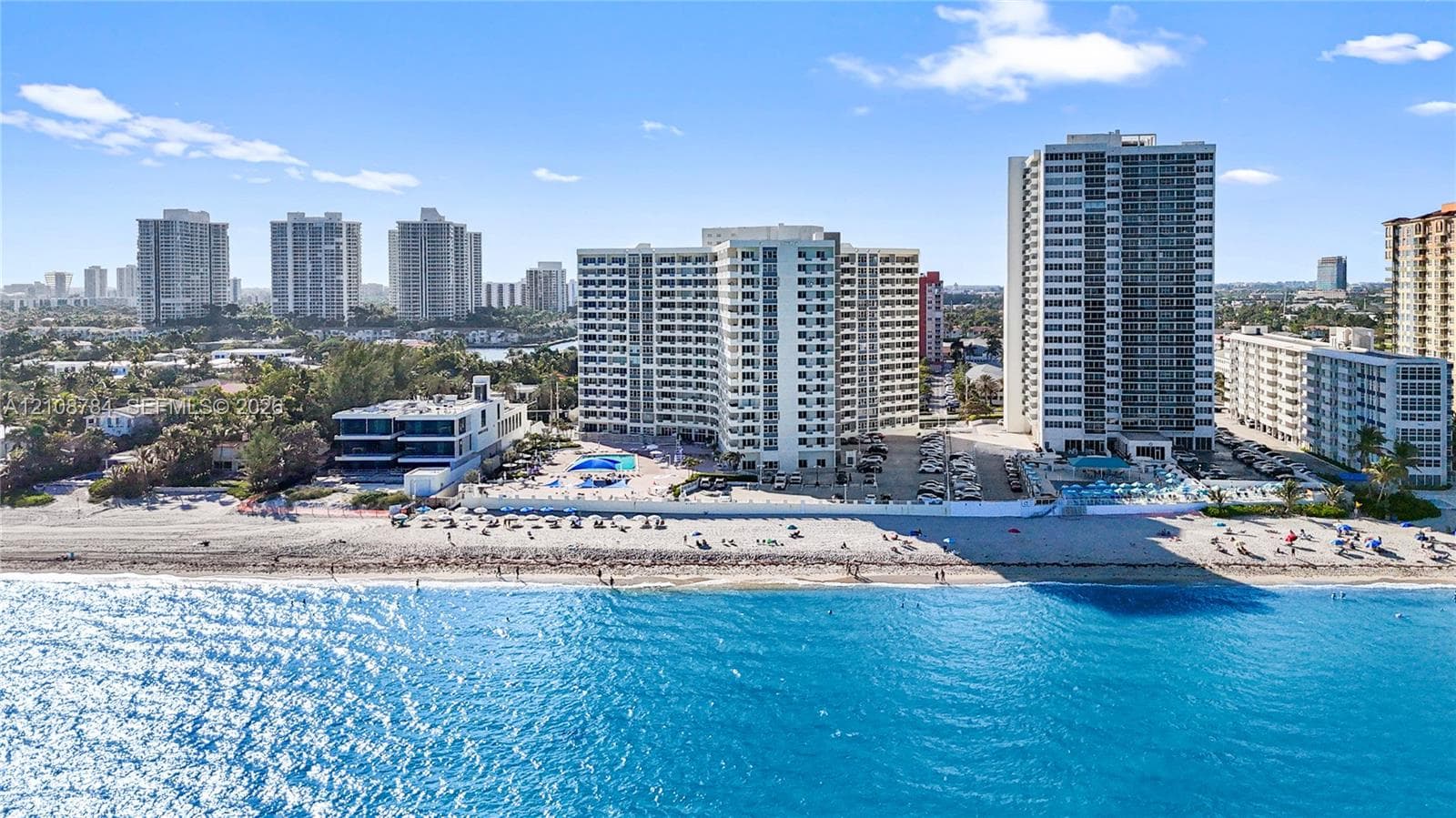 PARKER DORADO · #520 in Hallandale Beach - Photo 23