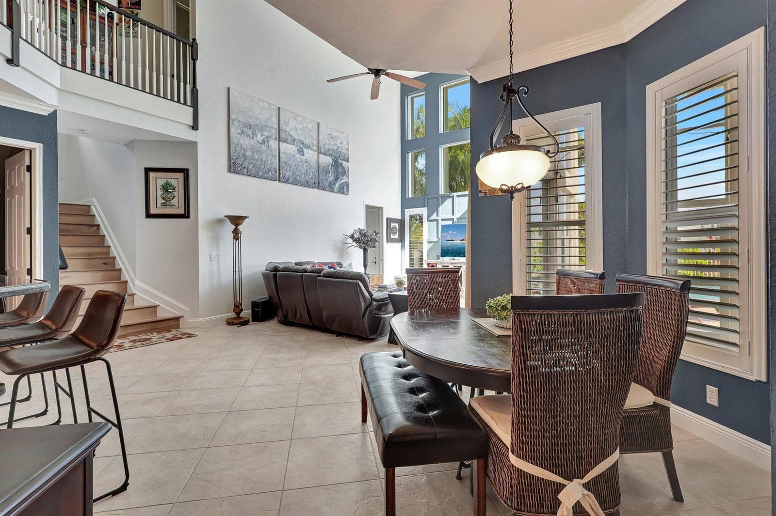 24-web-or-mls-4680Manderly_116