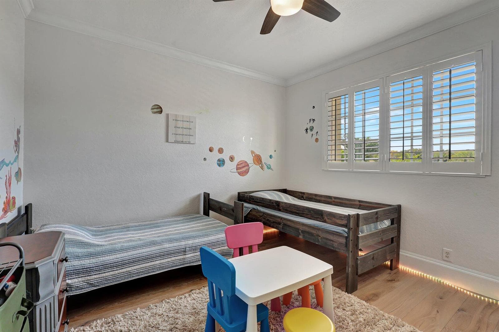 39-web-or-mls-4680Manderly_191 (1)