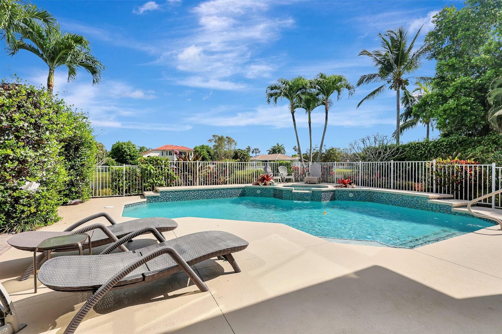 58-web-or-mls-4680Manderly_286