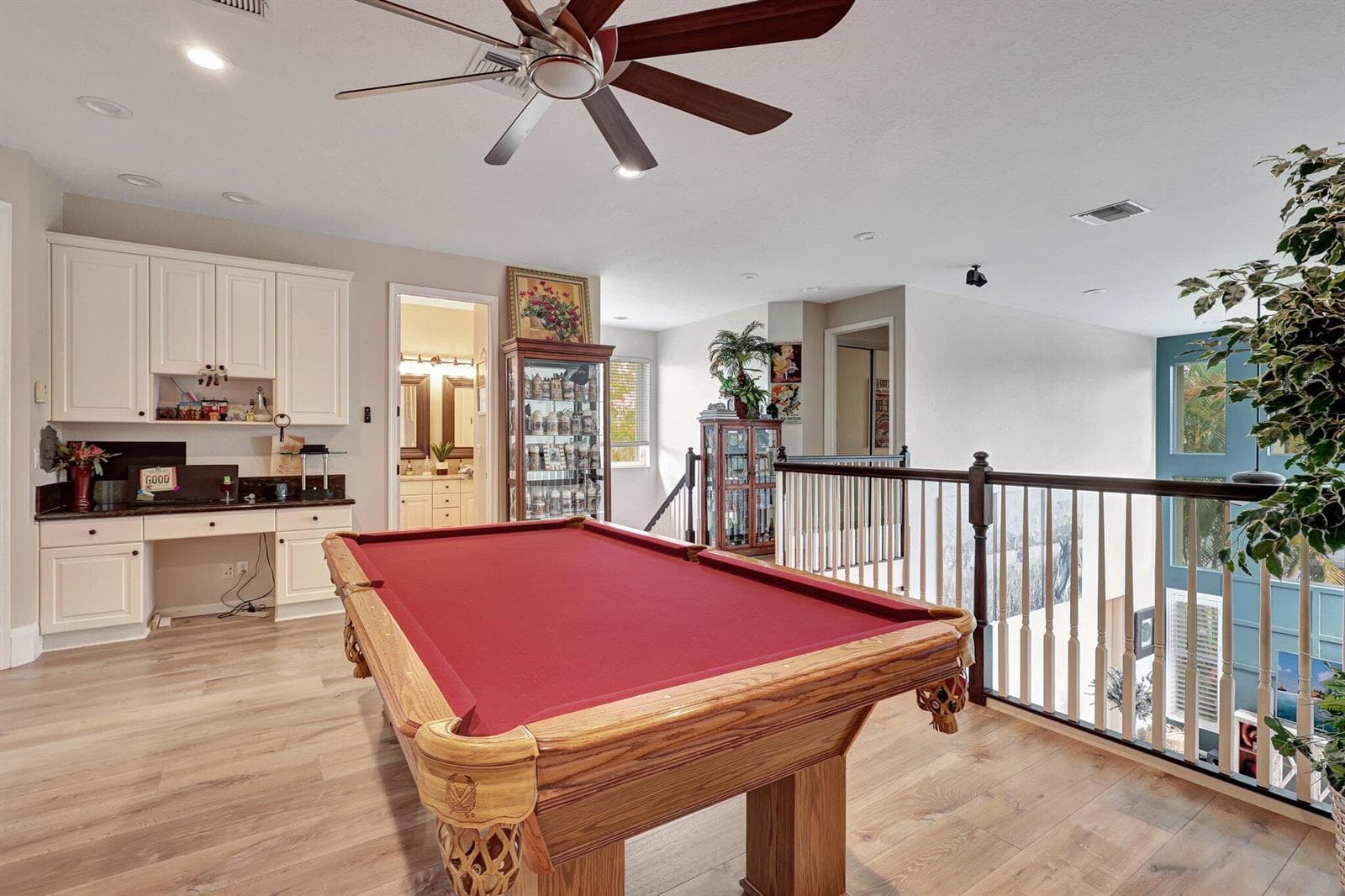 44-web-or-mls-4680Manderly_216