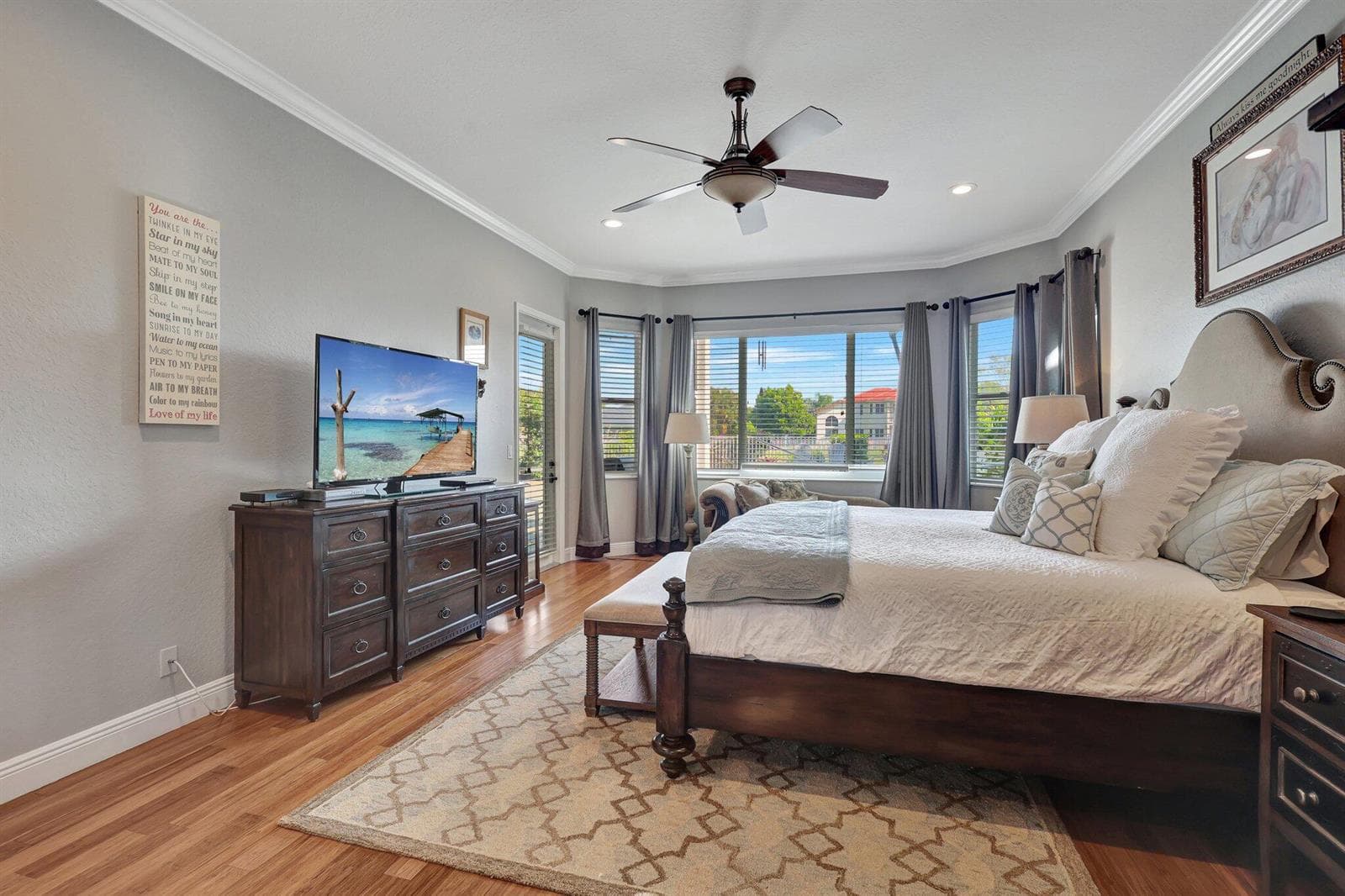 16-web-or-mls-4680Manderly_76