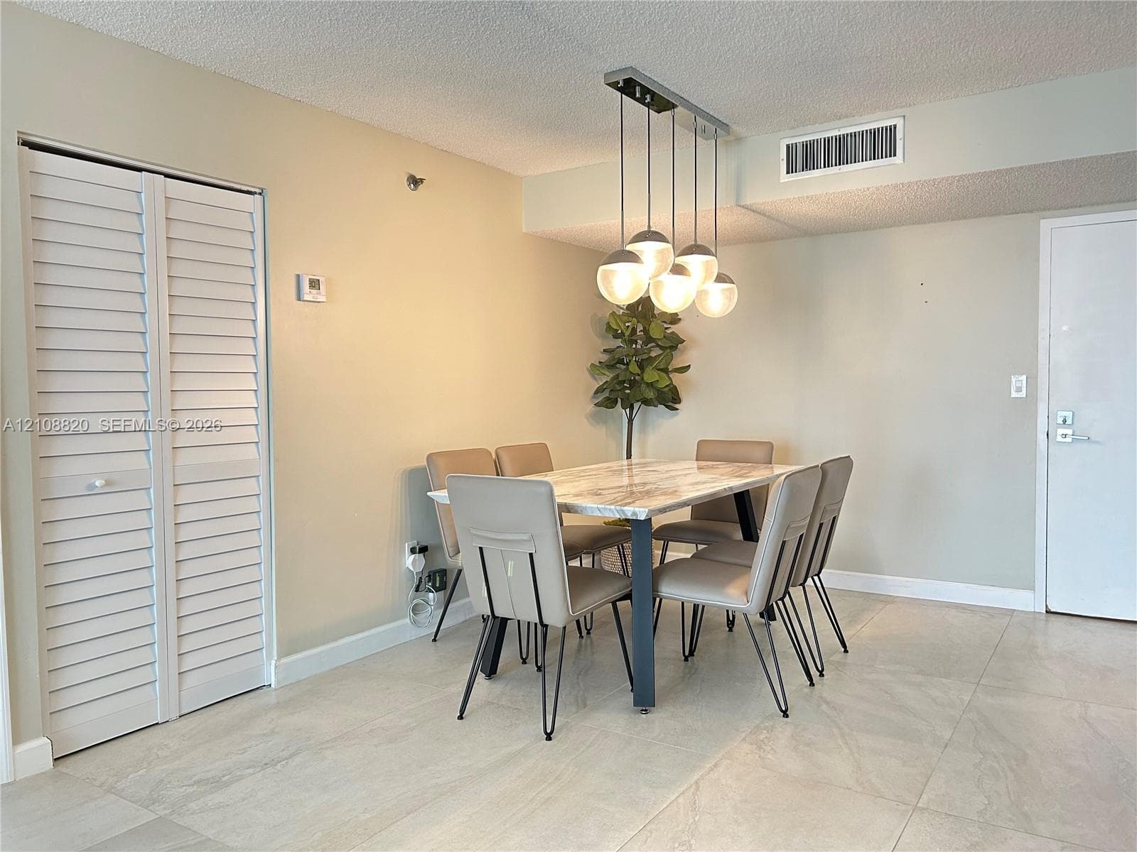WINSTON TOWERS 600 CONDO · #804 in Sunny Isles Beach - Photo 10