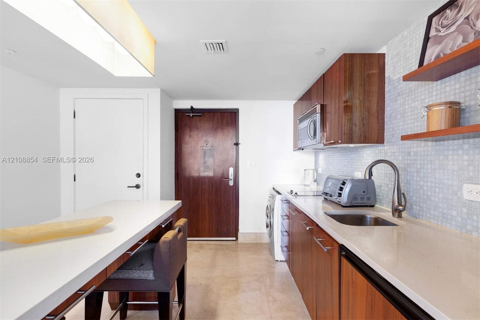 Carillon Miami Beach · #909 in Miami Beach - Photo 4