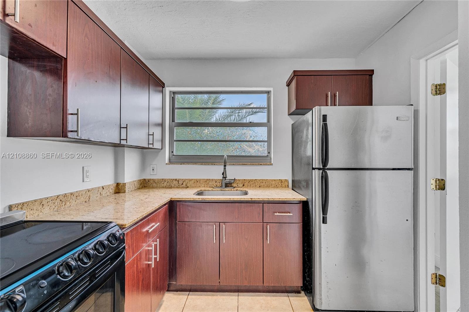 COLLINS MANOR CONDO · #3A in Miami Beach - Photo 11
