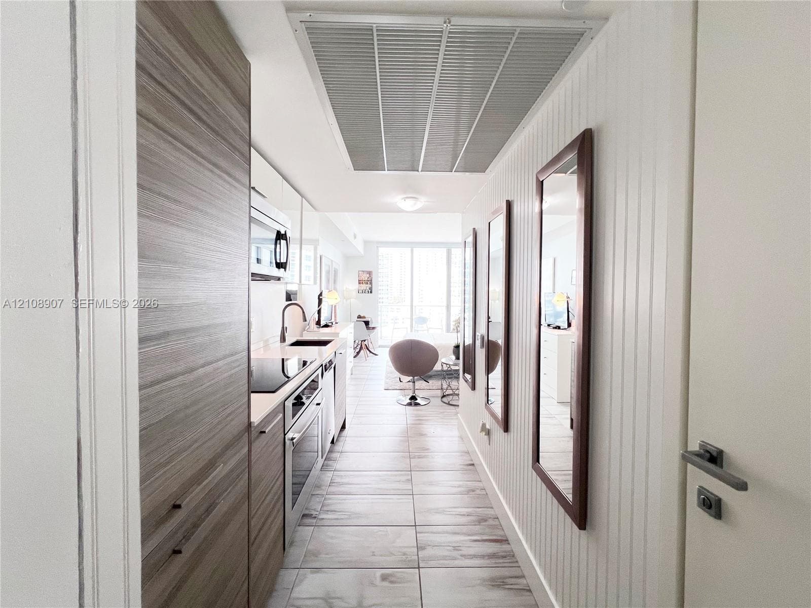 Brickell House · #1813 in Miami - Photo 2