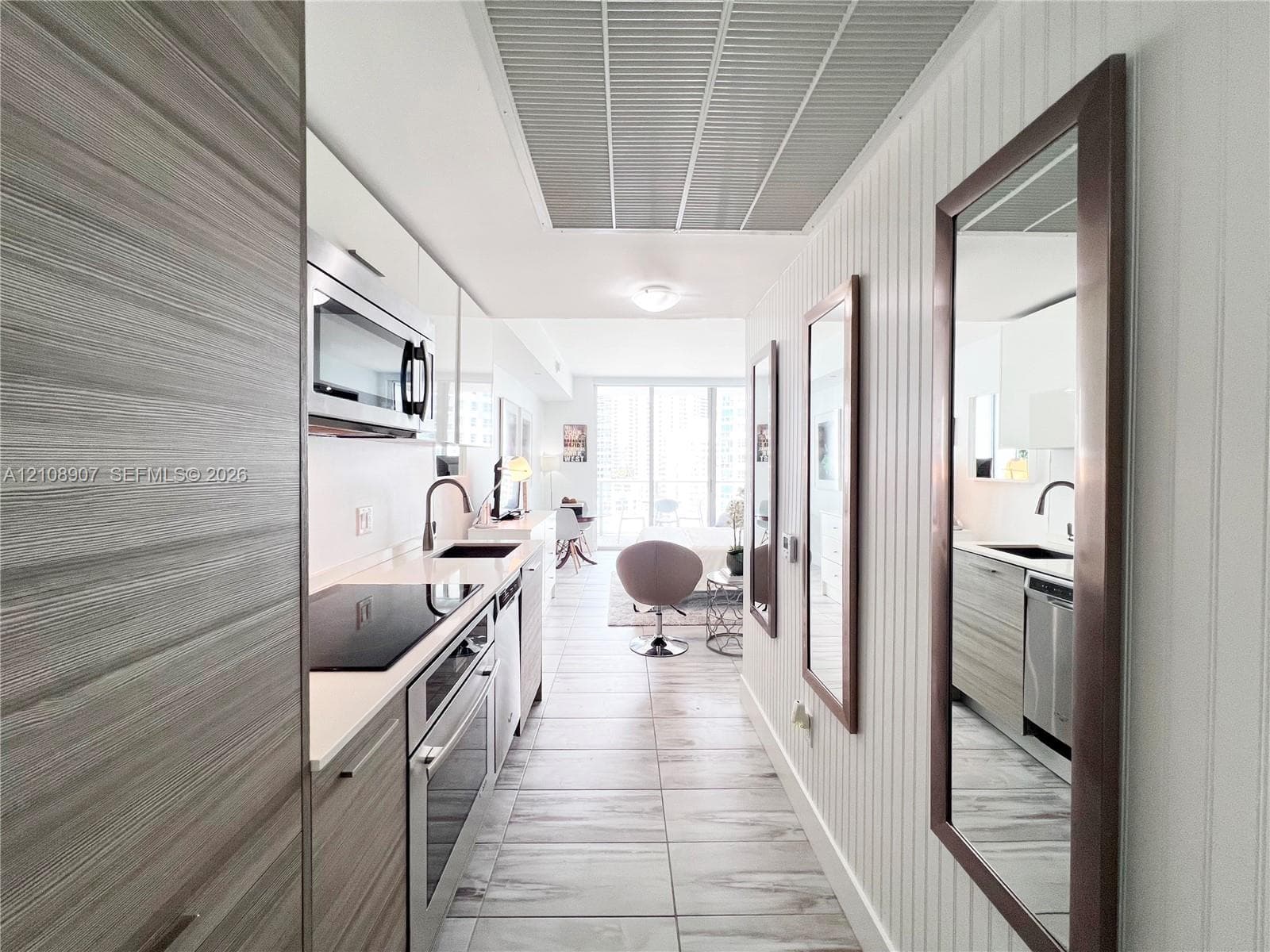 Brickell House · #1813 in Miami - Photo 3