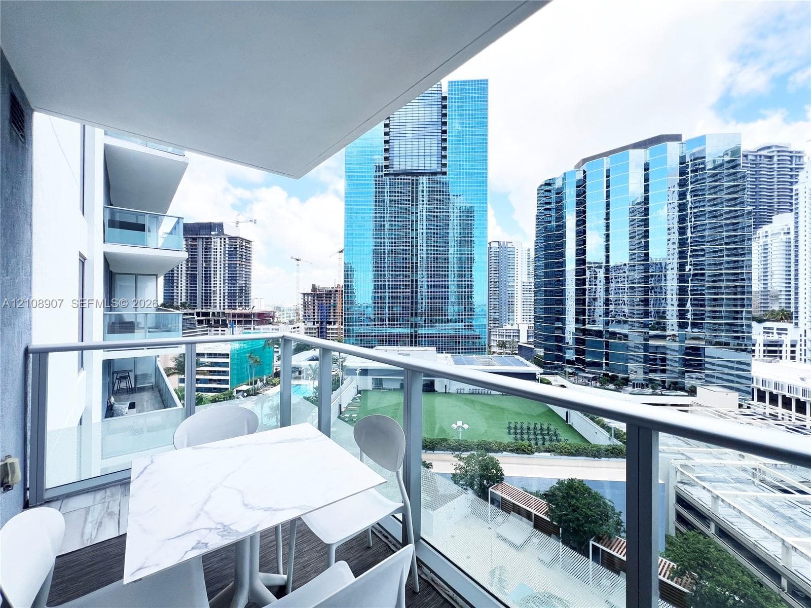Brickell House · #1813 in Miami - Photo 28
