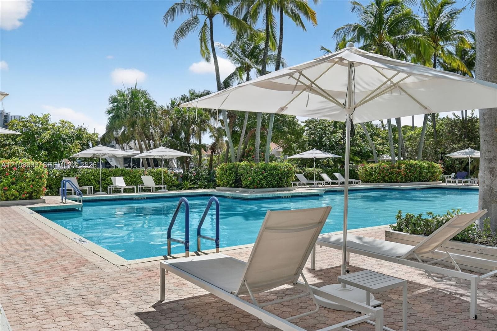 HARBORSIDE AT THE WATERWA · #410 in Aventura - Photo 23