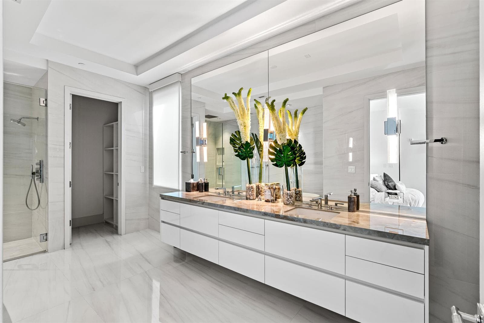 PRIMARY_BATHROOM_ANGLE