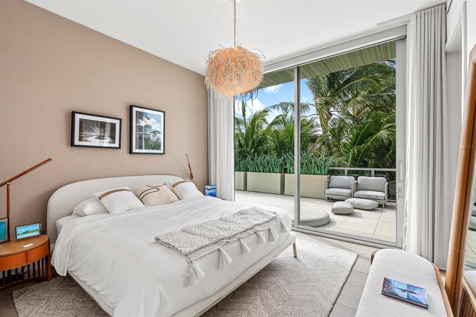 BEDROOM_2_ANGLE