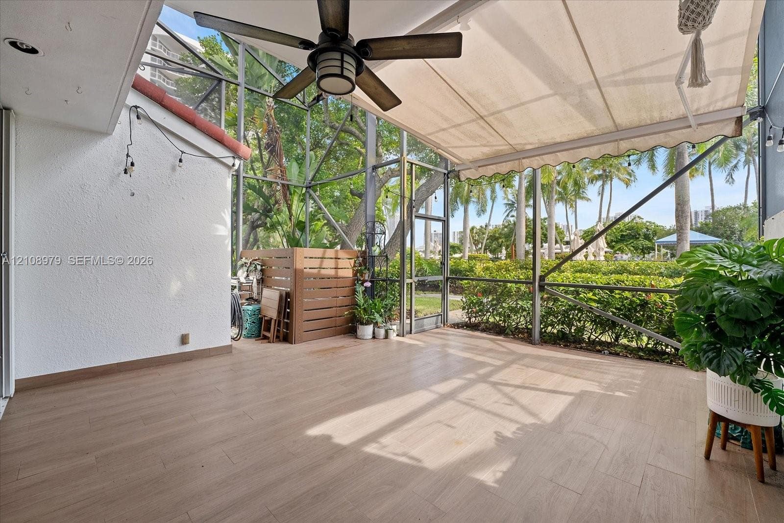 3602 Yacht Club Dr #405 photo 18
