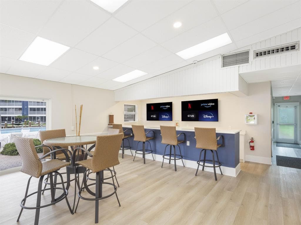 clubhouse 2