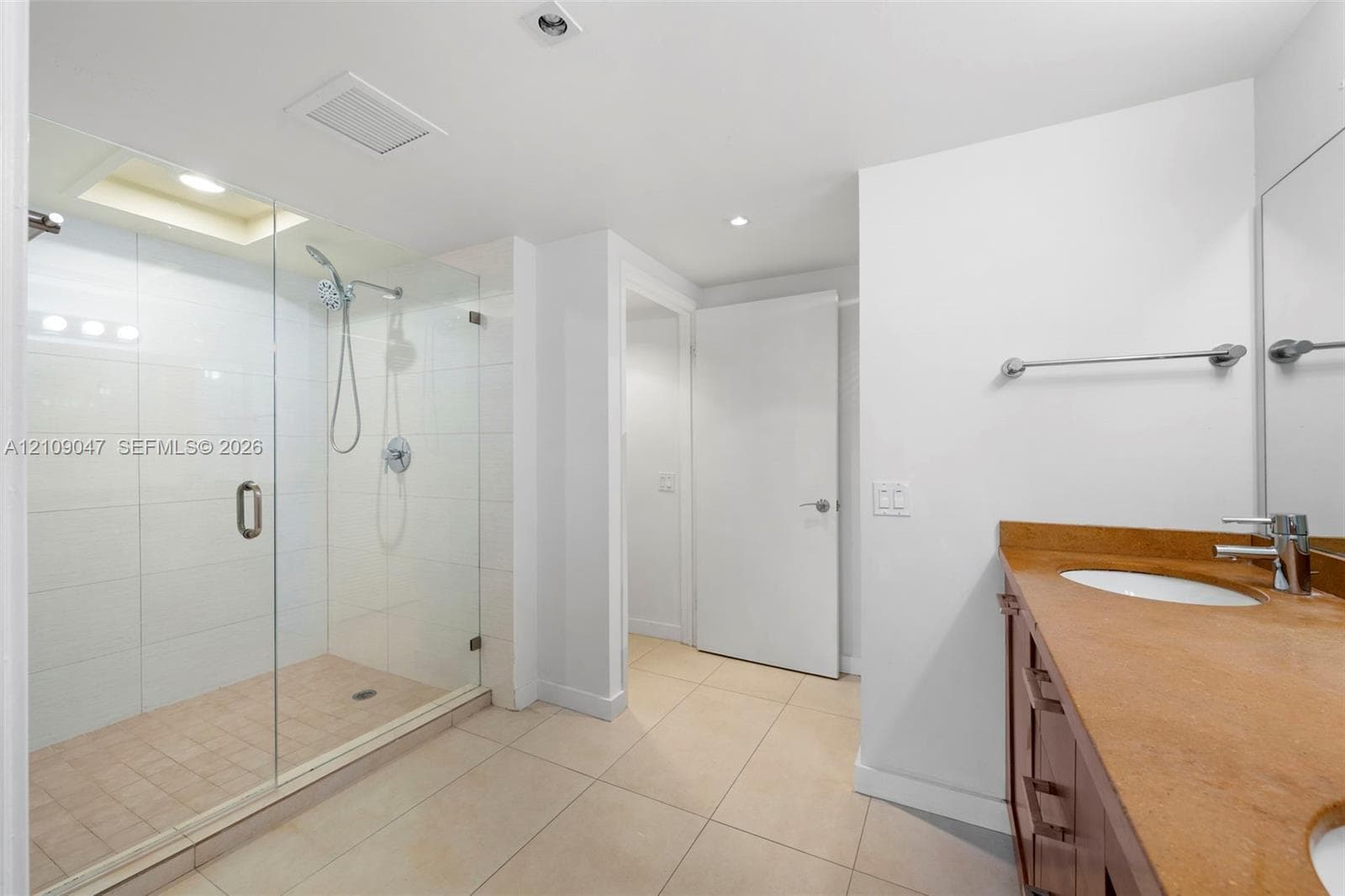 Botanica at Key Colony · #301 in Key Biscayne - Photo 12