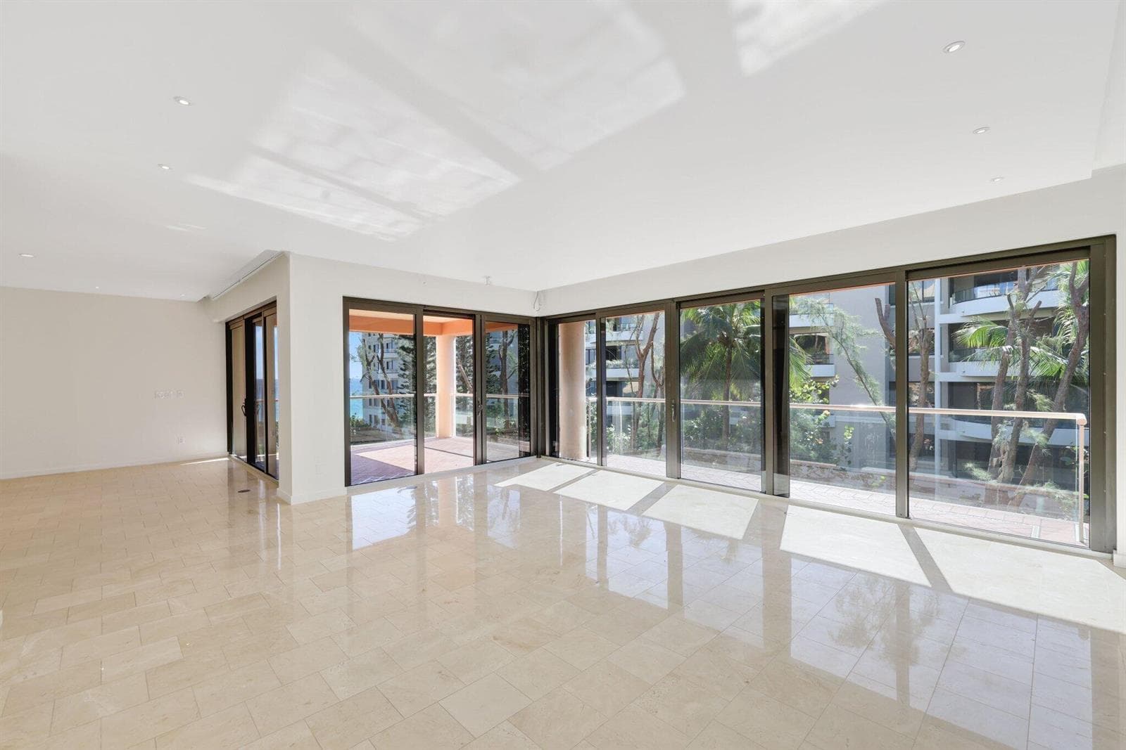 2 North Breakers Row S-32, Palm Beach