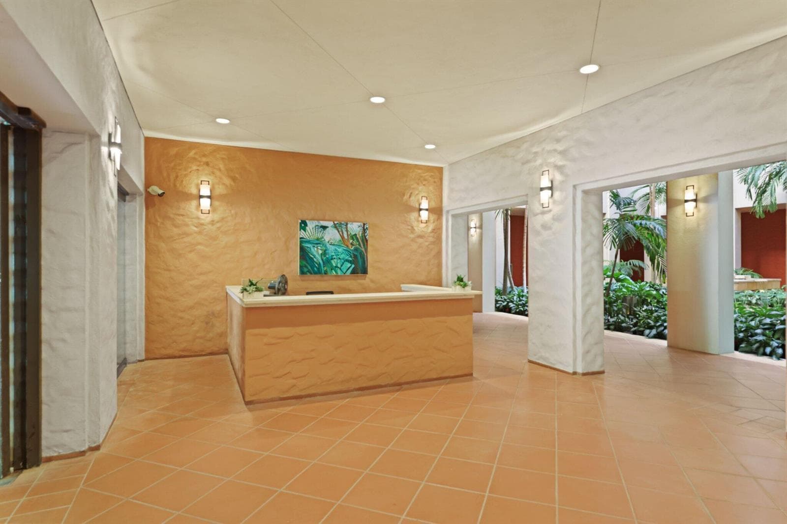 2 North Breakers Row S-32, Palm Beach