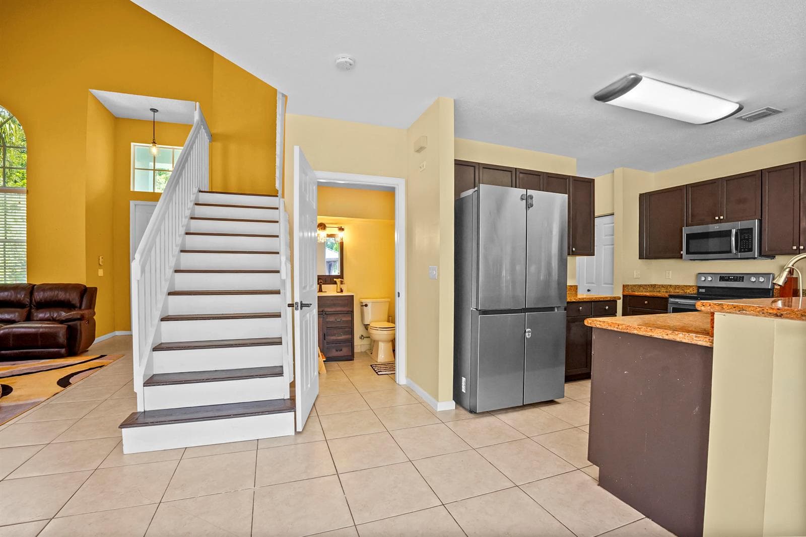 08 Kitchen 02