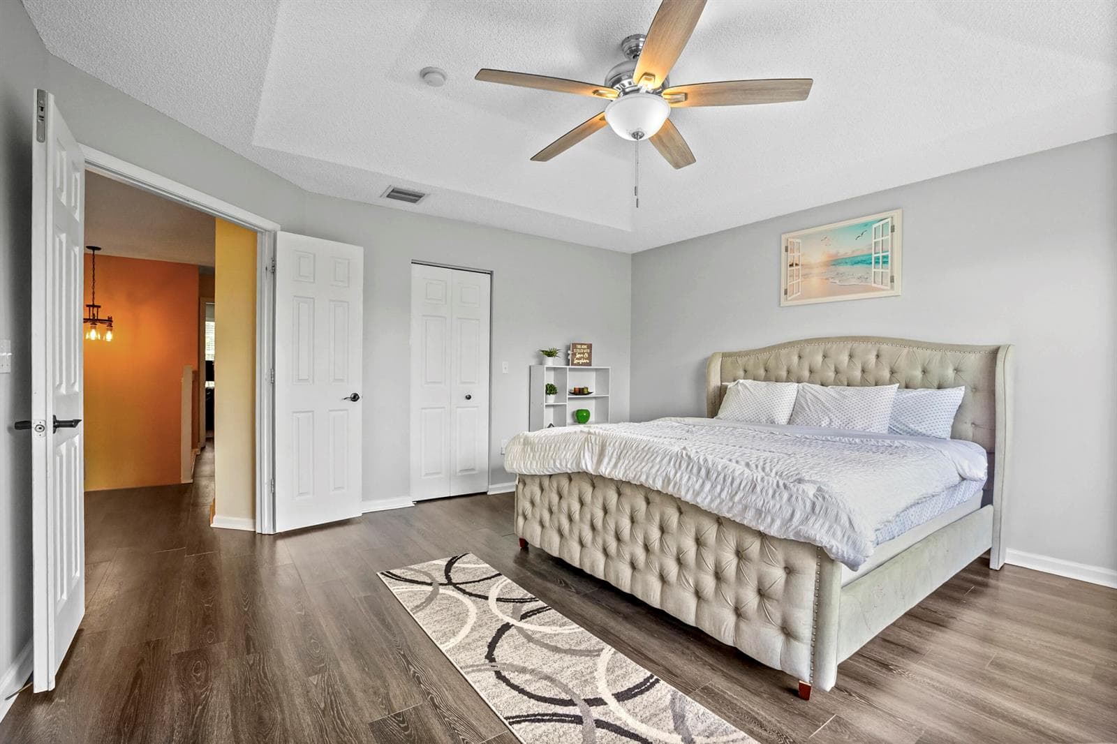 32 Bedroom 03