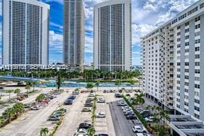 PLAZA TOWERS NORTH CONDO · #PH1 in Hallandale Beach - Photo 36