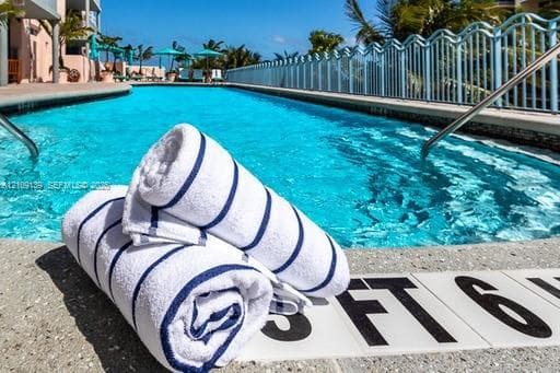 1500 Ocean Drive · #PH-05 in Miami Beach - Photo 60