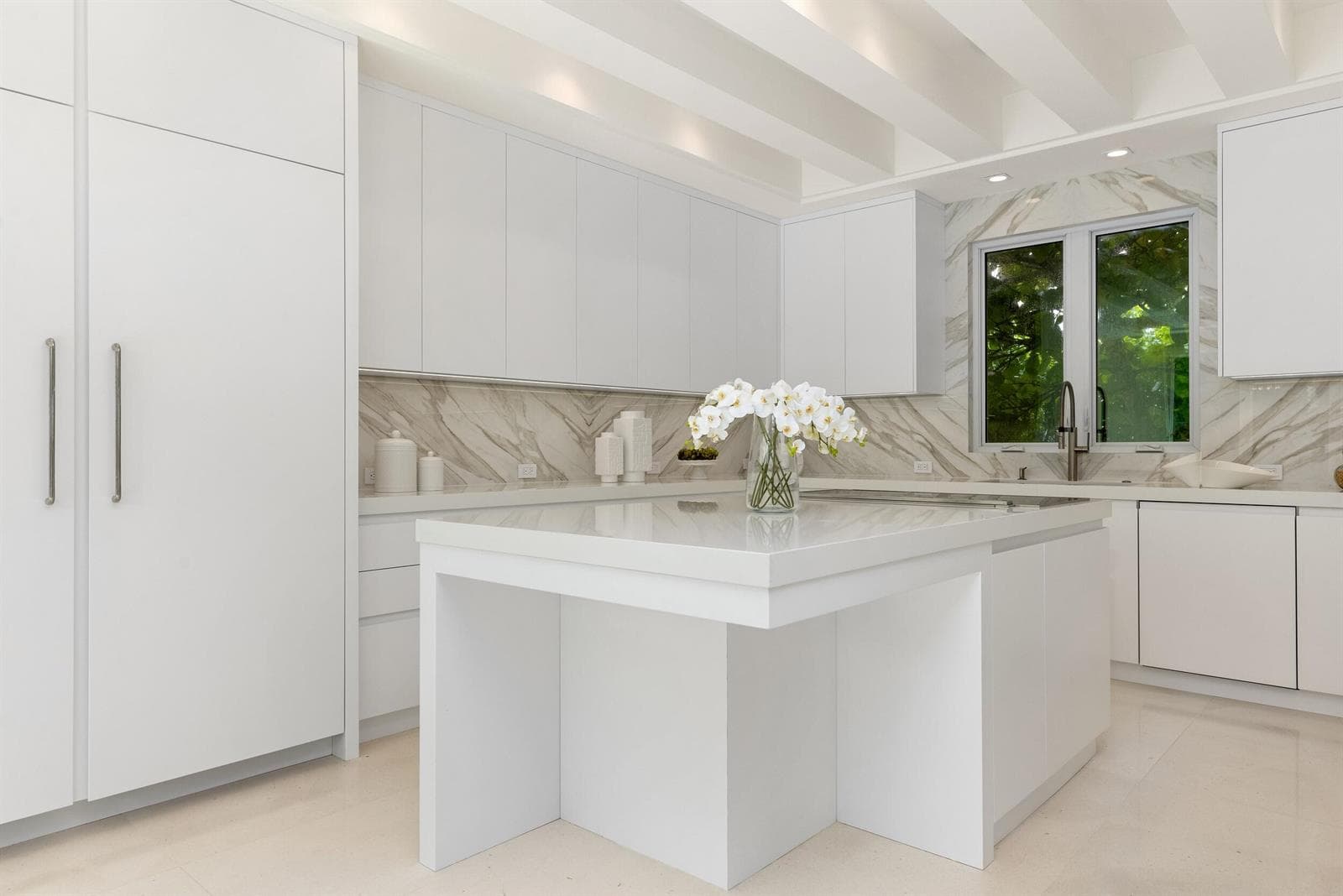 14 - Kitchen 2
