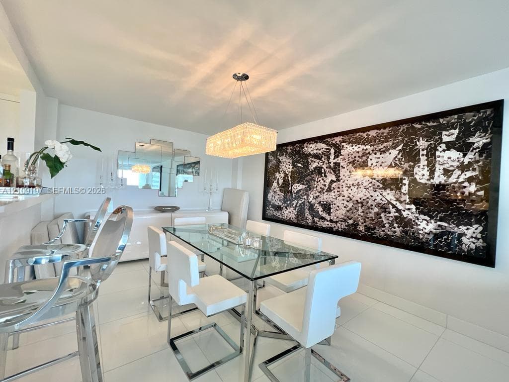 Commodore Club East · #405 in Key Biscayne - Photo 6