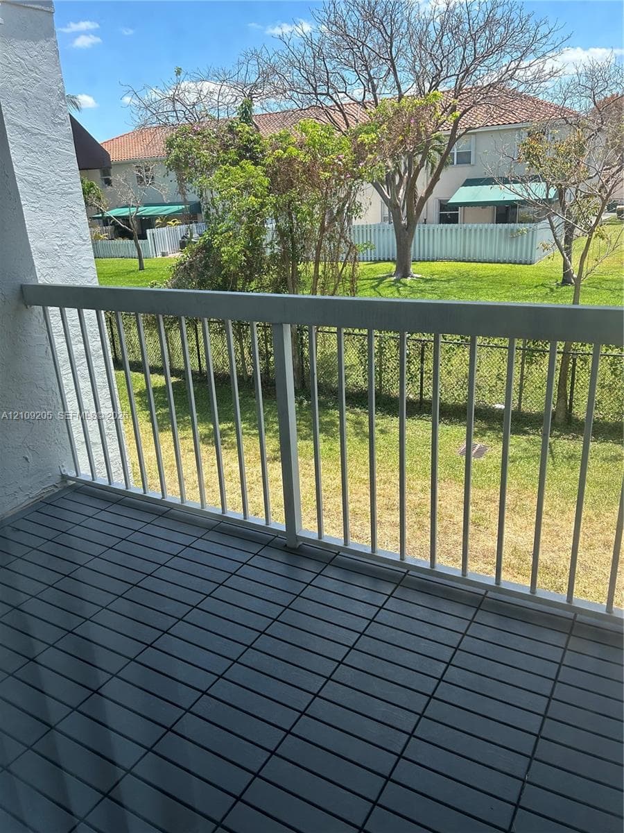 THE GREENS AT DORAL CONDO · #139 in Doral - Photo 2