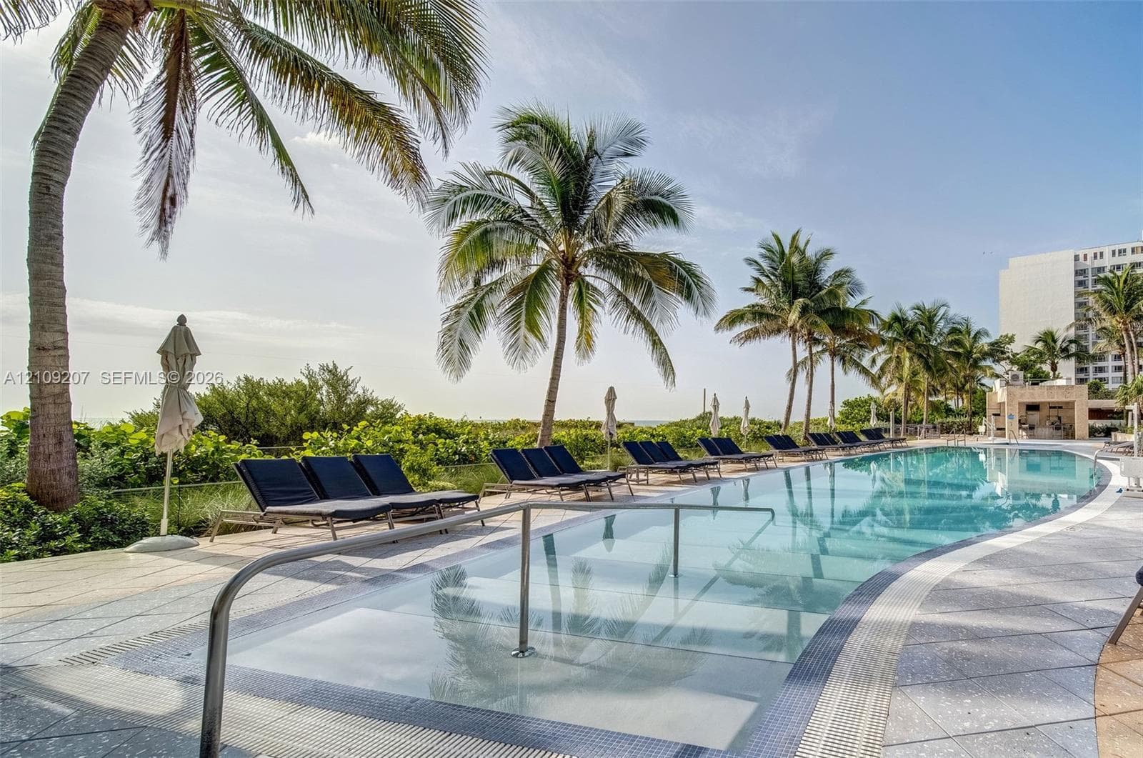 Carillon Miami Beach · #1101 in Miami Beach - Photo 19