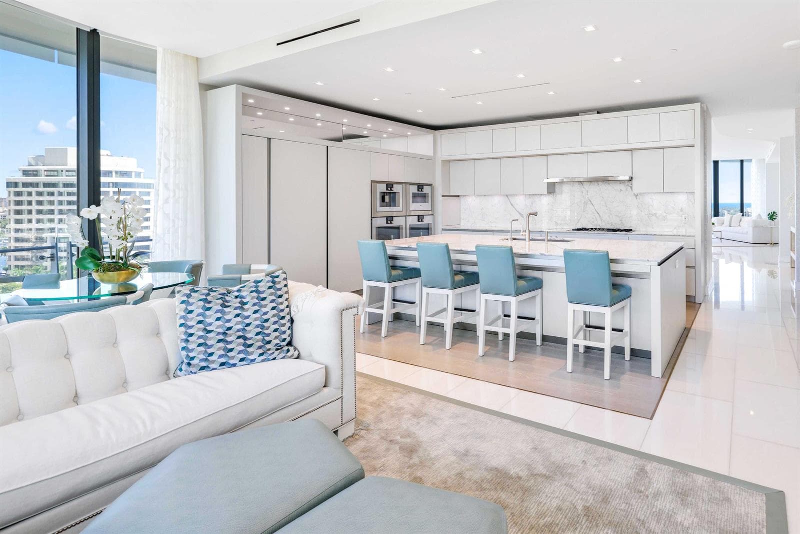 Family Room Kitchen