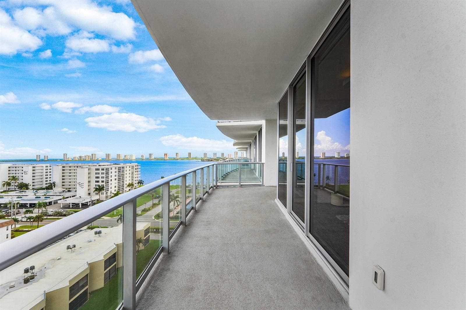 Spacious Balcony w/ Intracoastal View