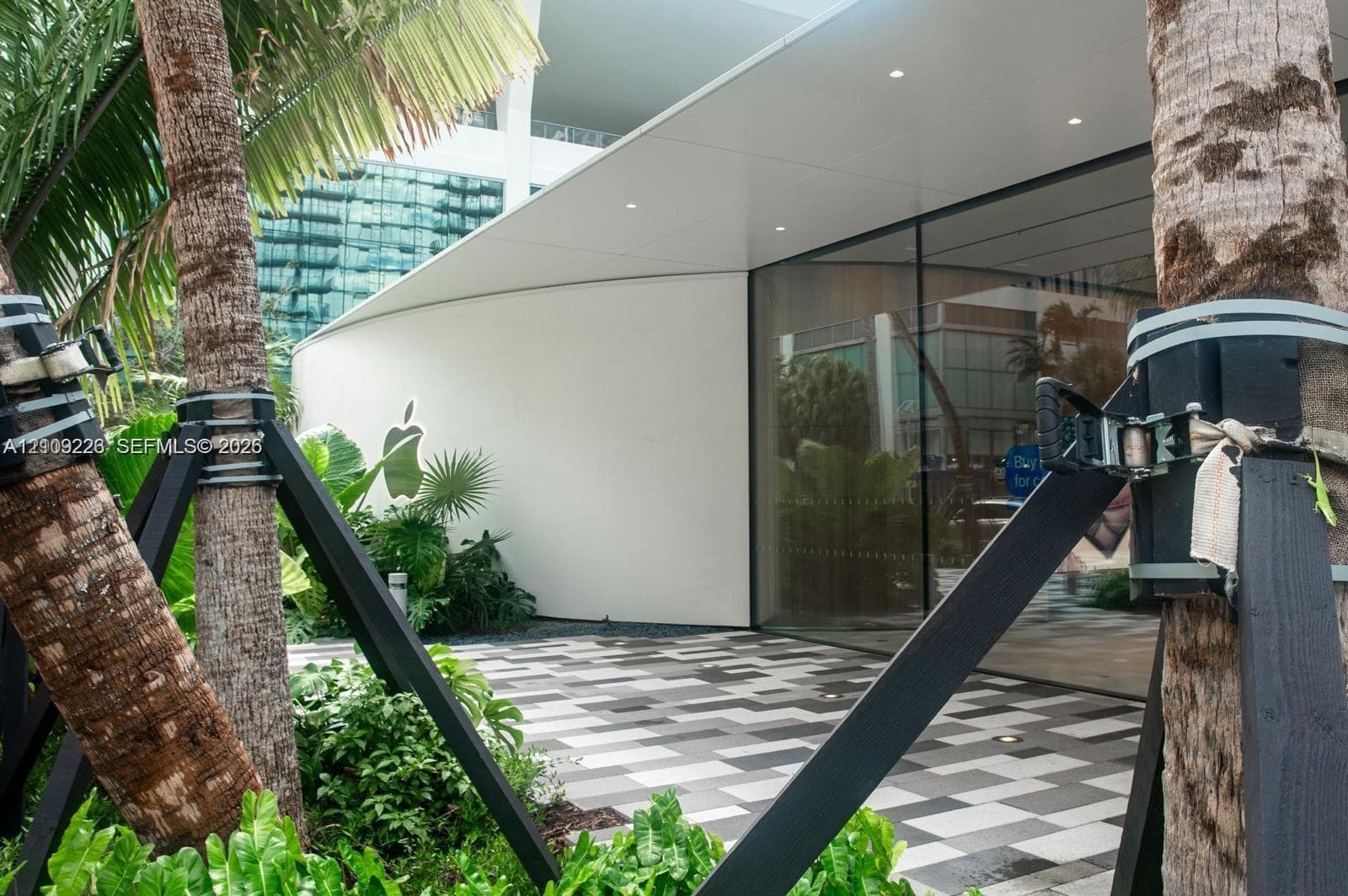 Paramount Miami Worldcenter · #1811 in Miami - Photo 20