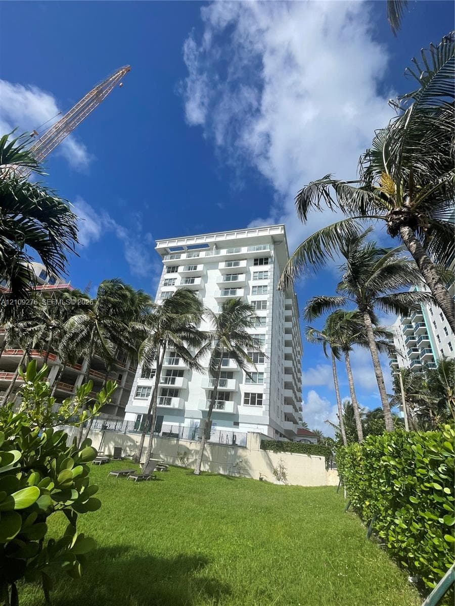 Carlisle on the Ocean · #1004 in Surfside - Photo 33