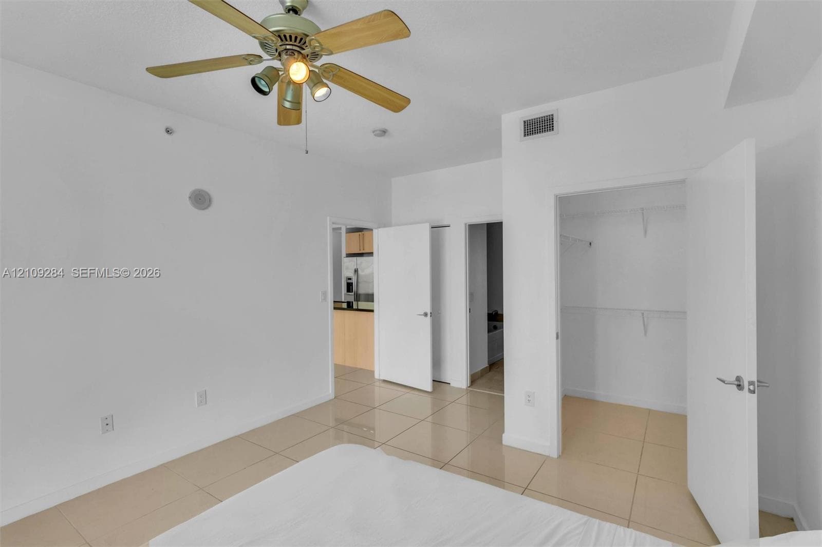 Axis on Brickell North · #1210 in Miami - Photo 12