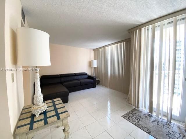 WINSTON TOWERS 200 · #711 in Sunny Isles Beach - Photo 17