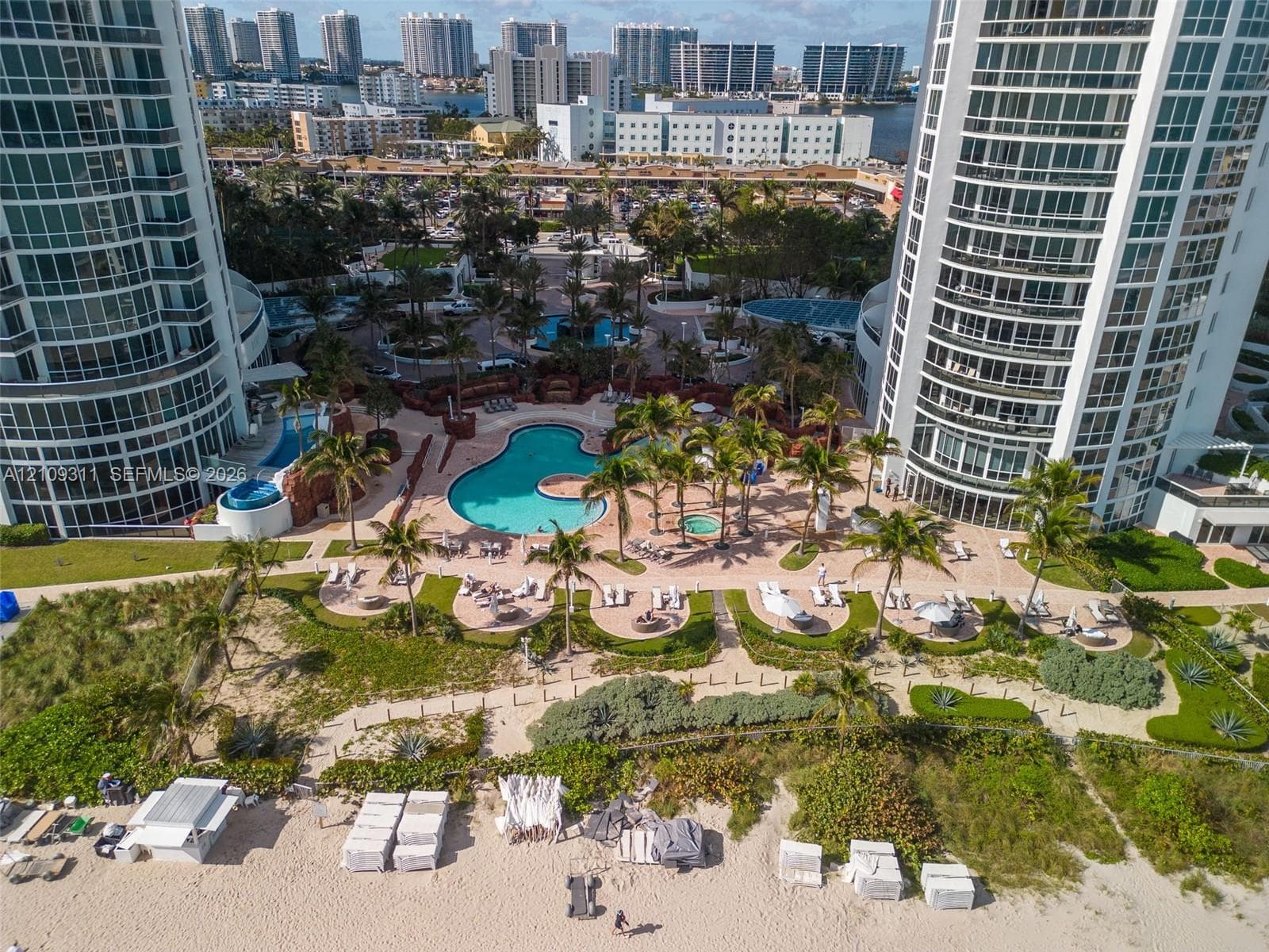 Trump Royale · #709 in Sunny Isles Beach - Photo 18