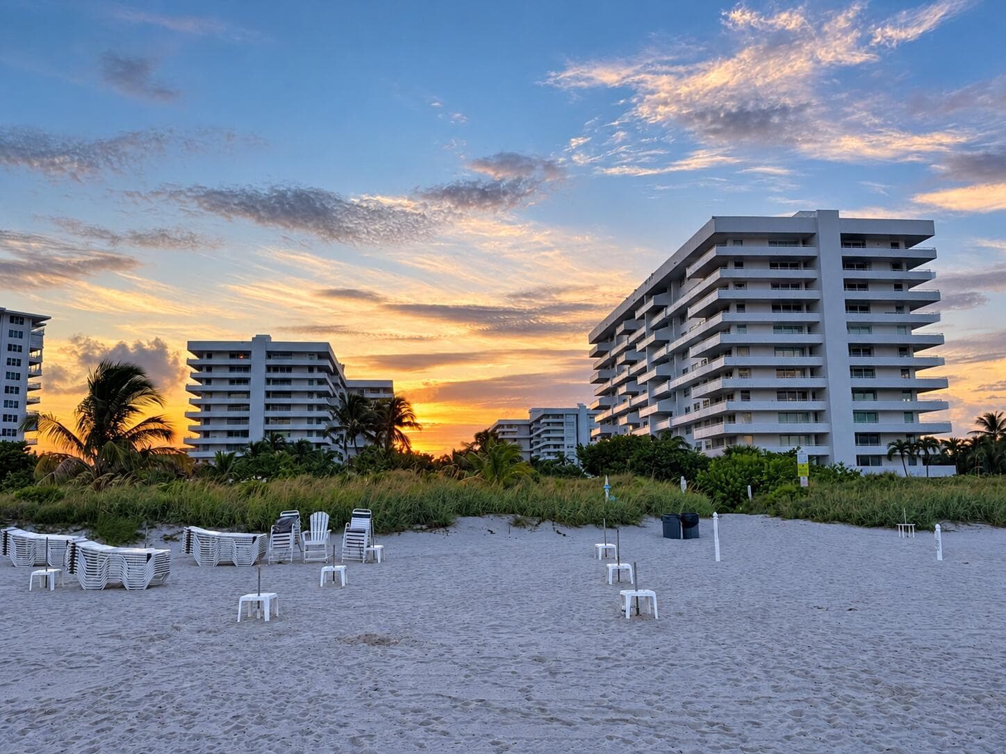Commodore Club Sunset Pic