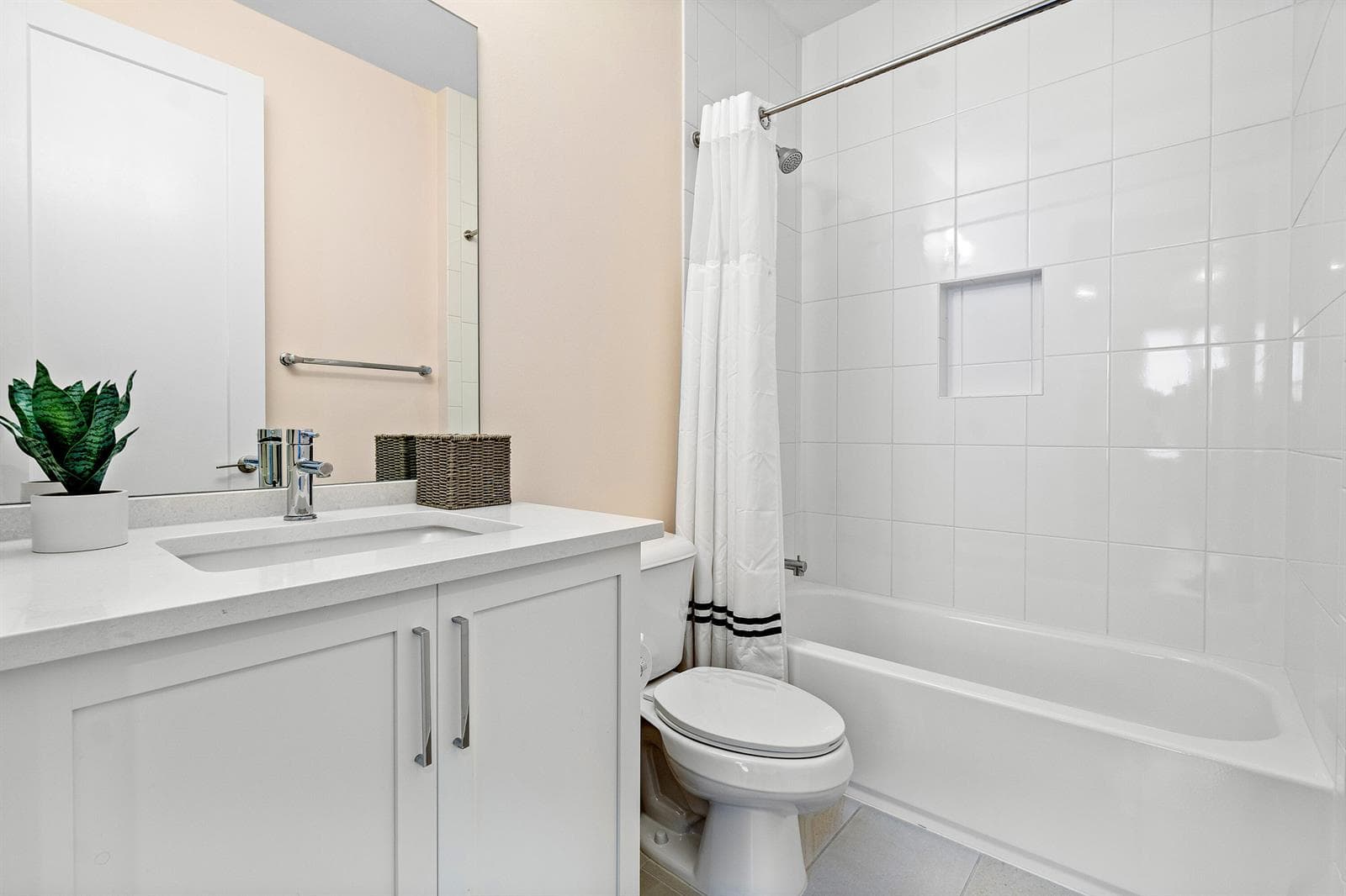 Hall Second Floor Bathroom