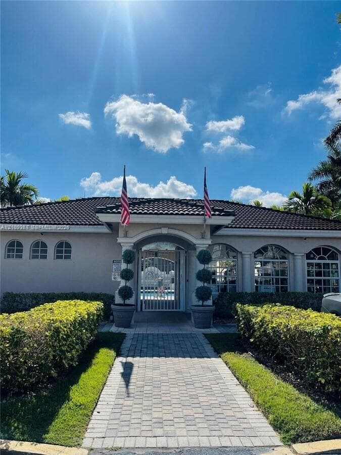 LAS BRISAS AT DORAL CONDO · #212 in Doral - Photo 4