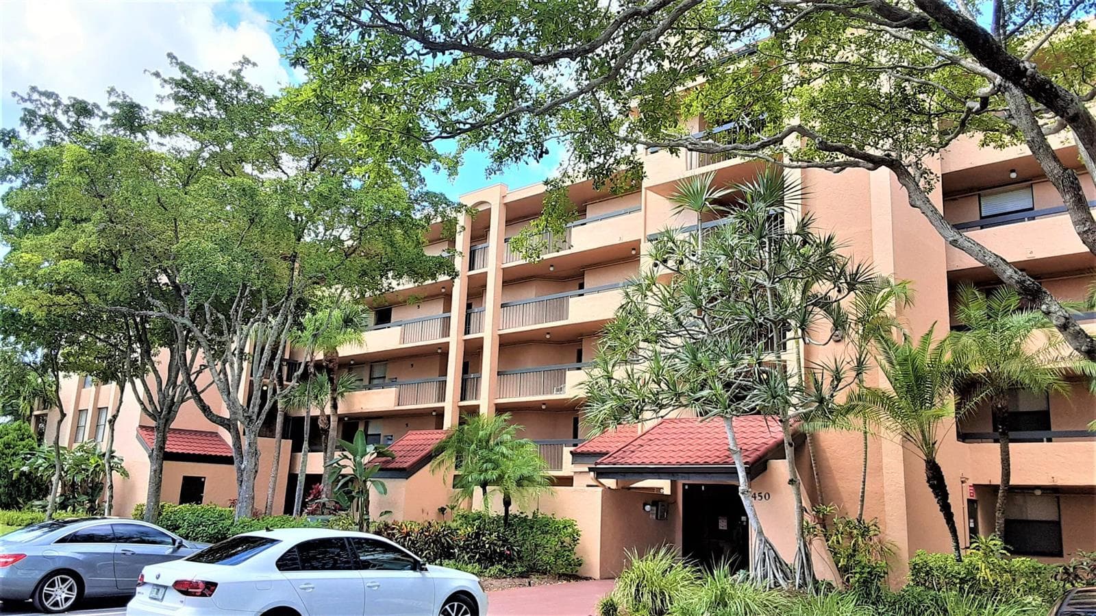 450 Egret Circle #9509