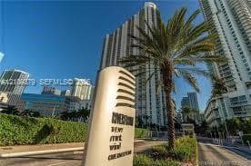 Wind at Riverfront · #2510 in Miami - Photo 34