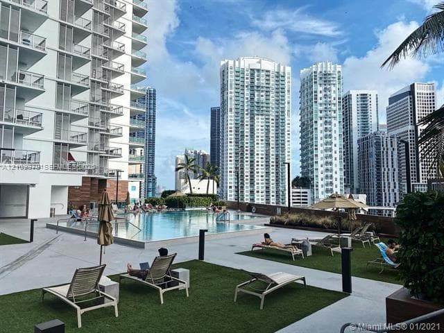 Wind at Riverfront · #2510 in Miami - Photo 29