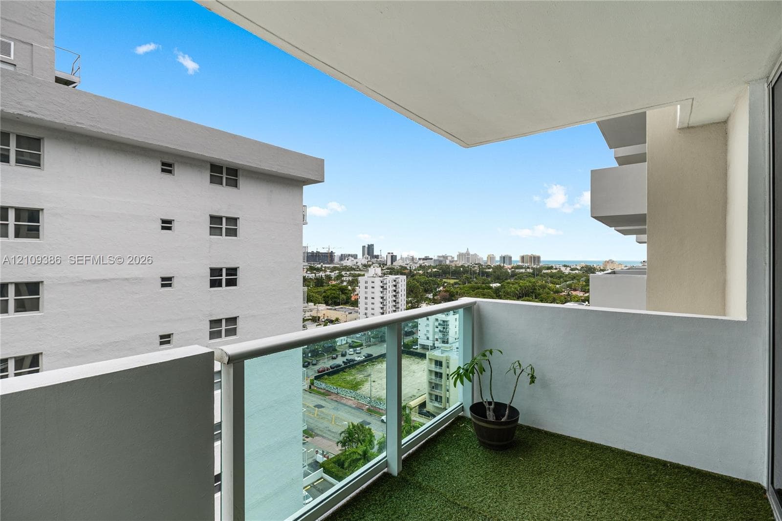 Mirador 1200 · #1419 in Miami Beach - Photo 11