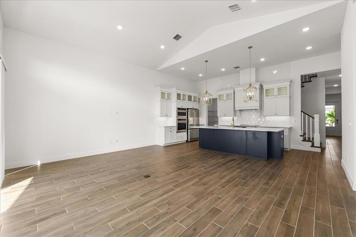 Great Room & Kitchen