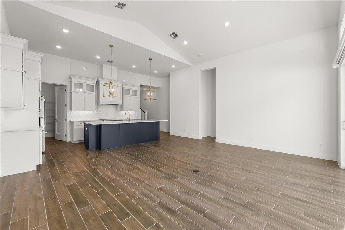 Kitchen & Great Room