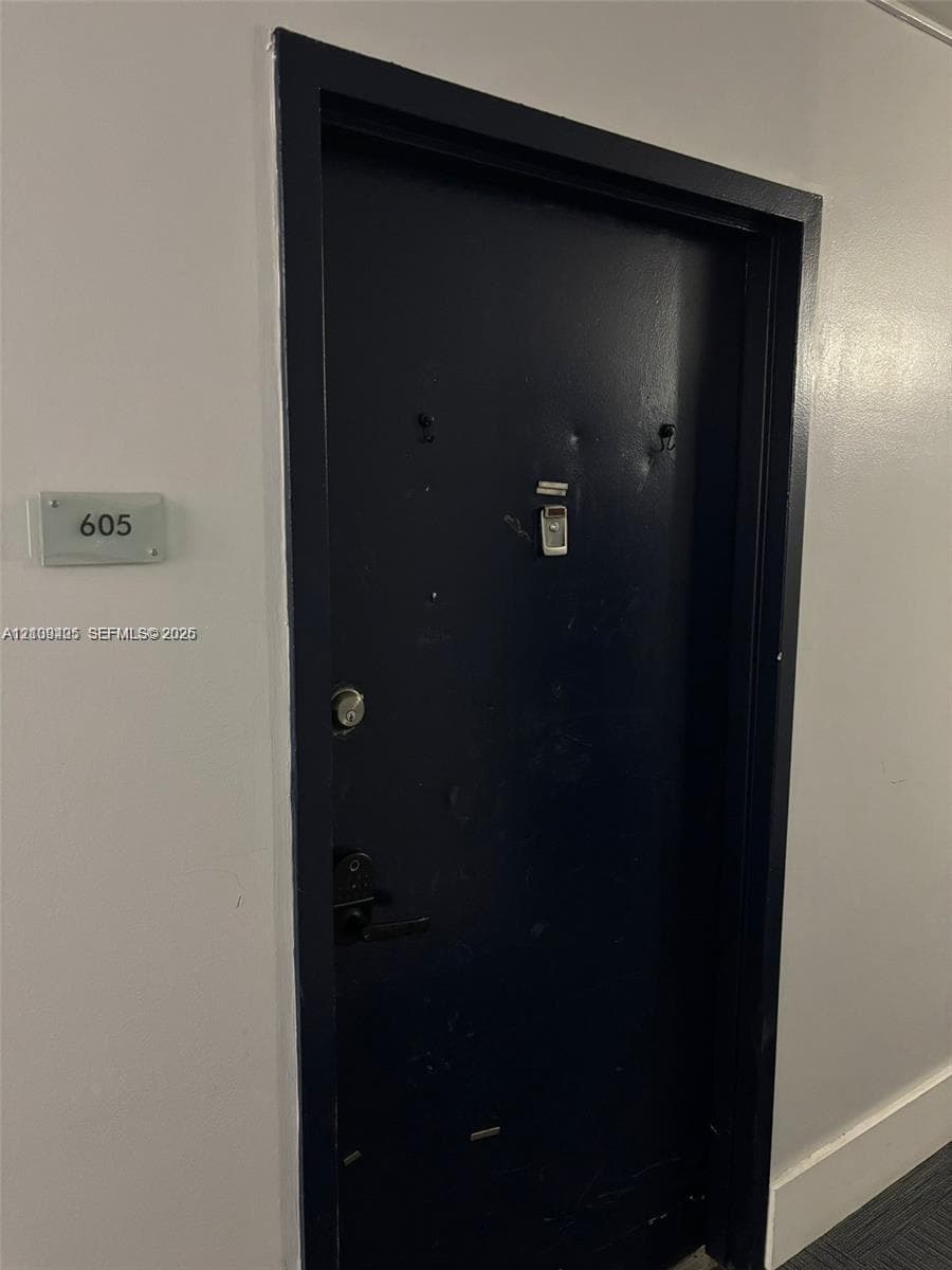MADISON DOWNTOWN CONDO · #E-605 in Miami - Photo 2