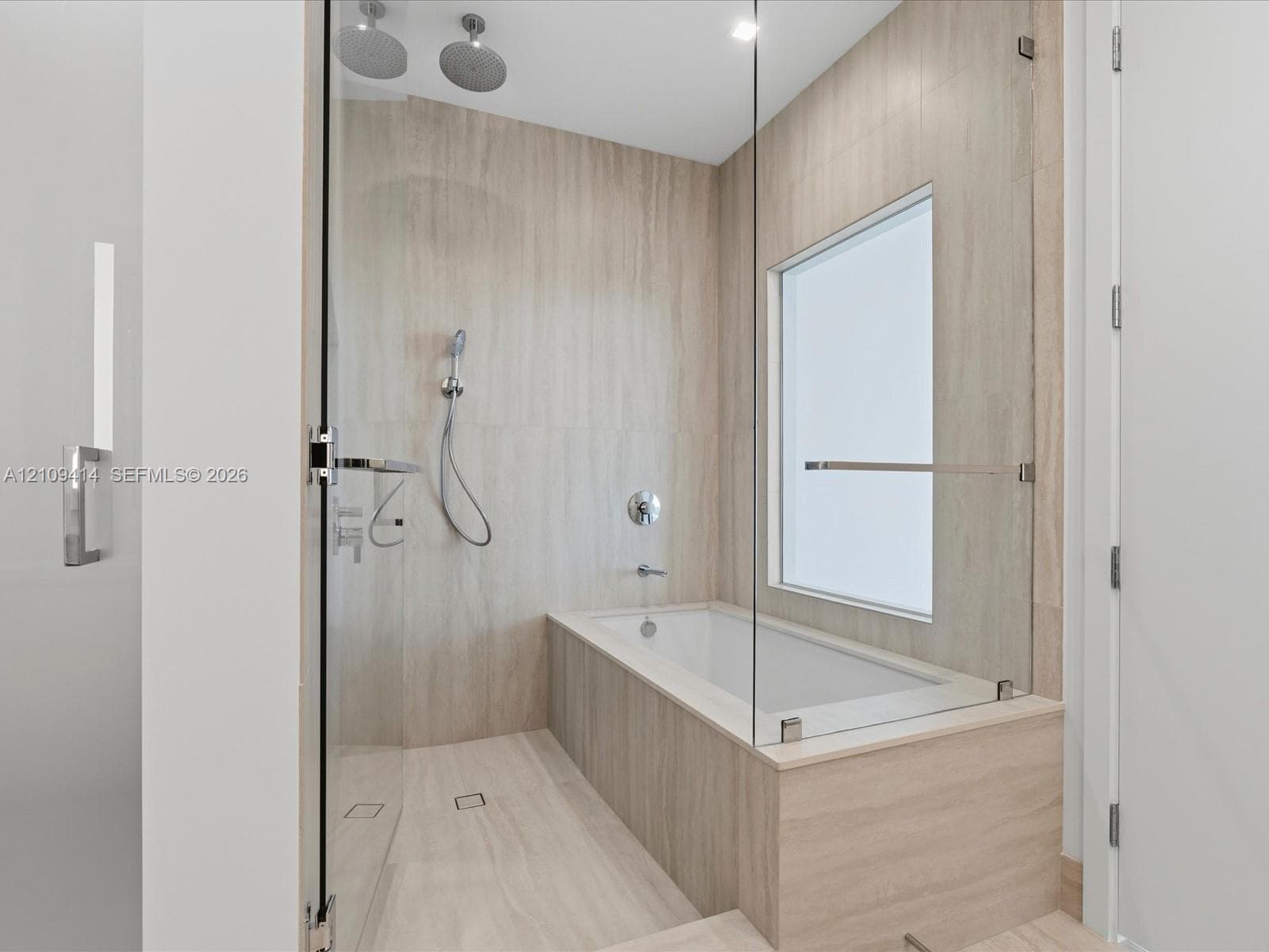 One Park Tower · #3101 in North Miami - Photo 24