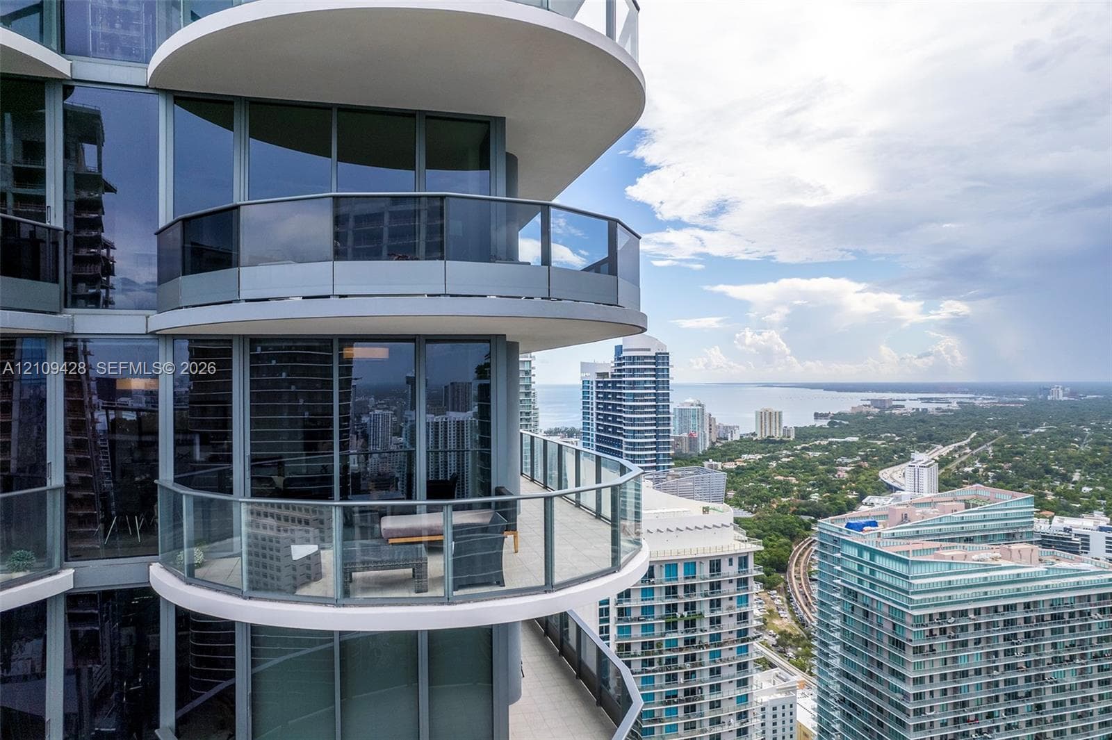 Brickell Flatiron · #PH5307 in Miami - Photo 4