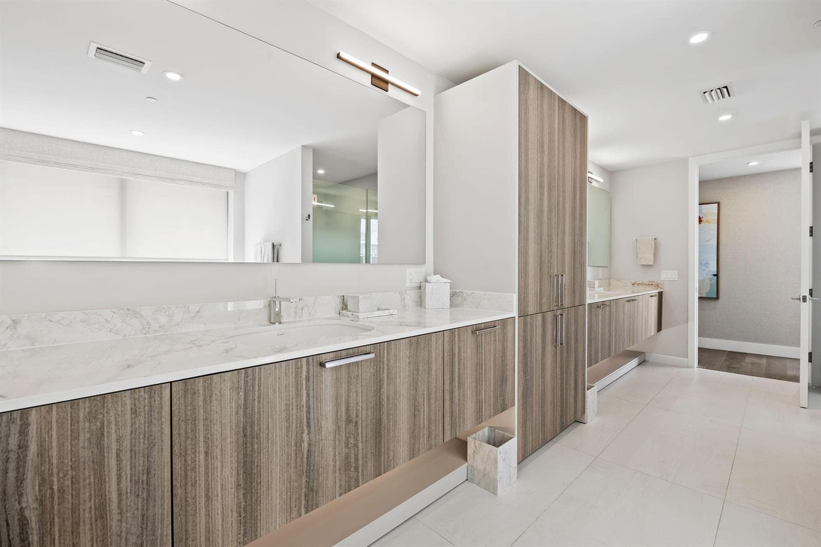 Primary bath
