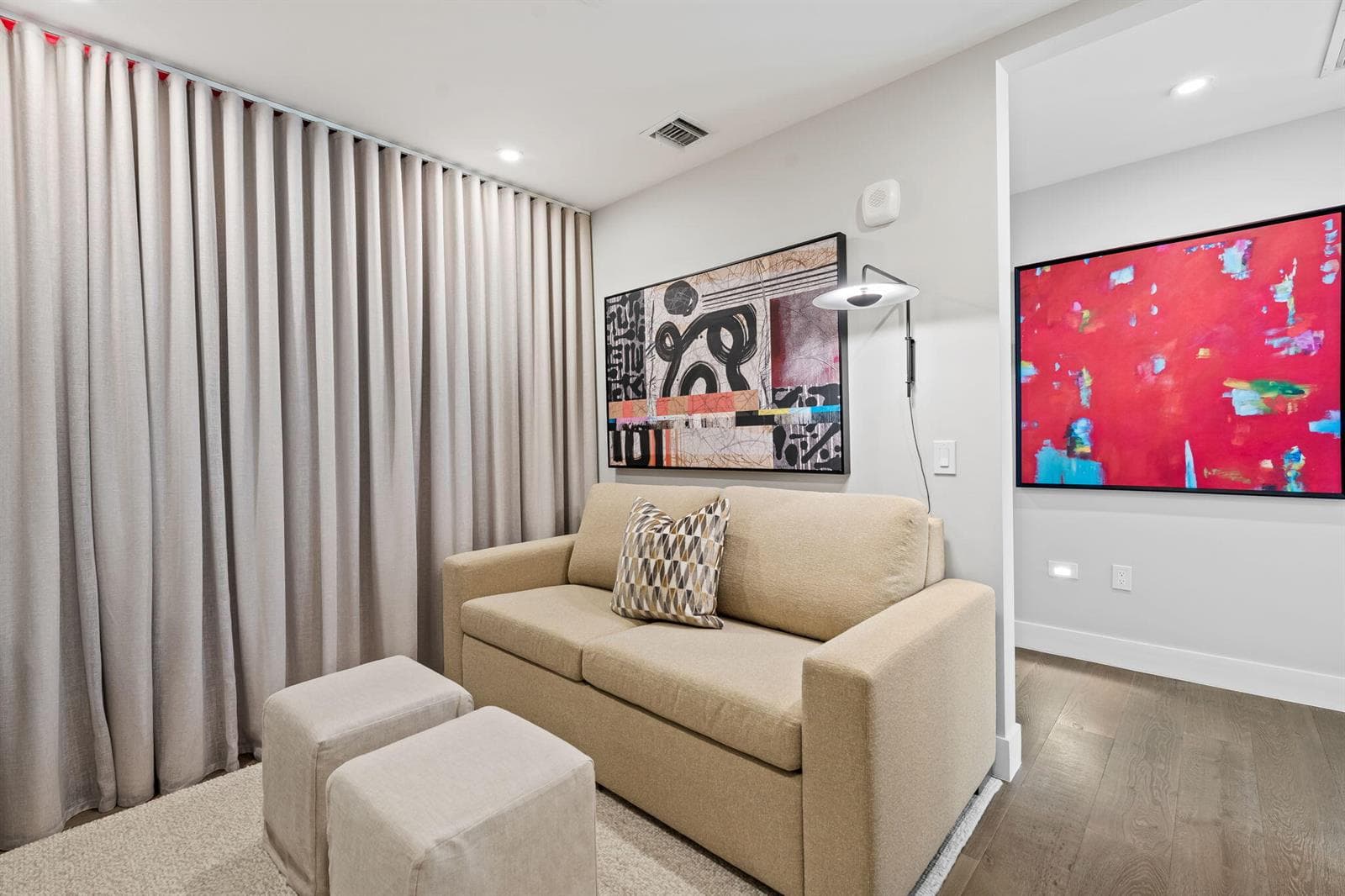 Flex room