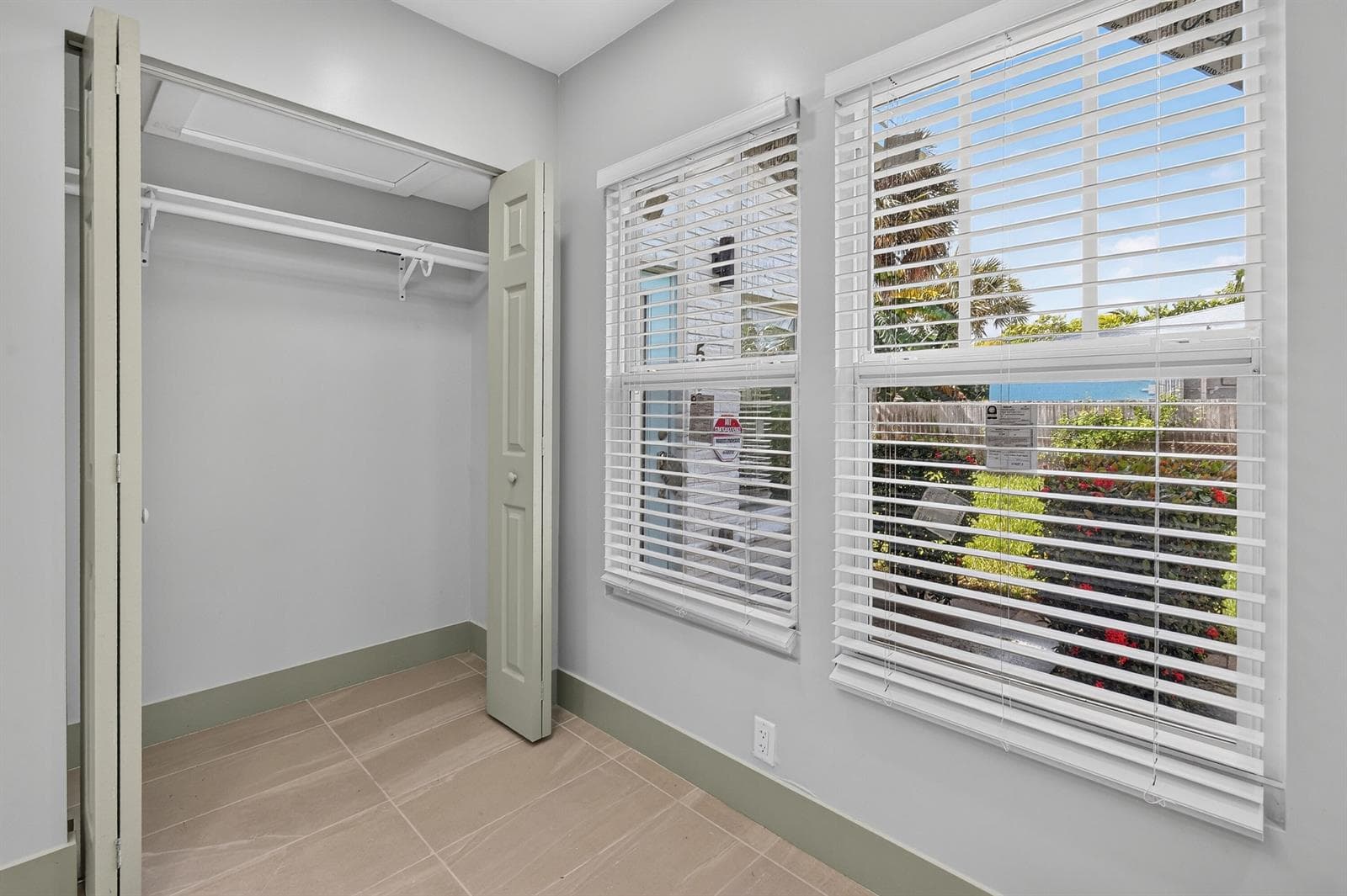 50254thSt(17)